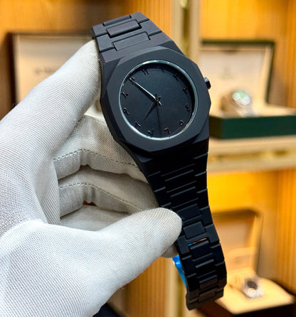 Aura Quartz Watch
